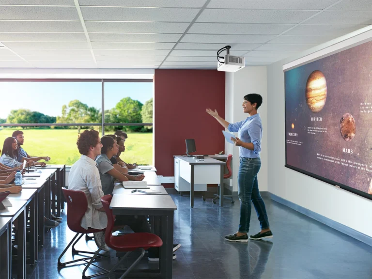 classroom 1 1 | projetor multimídia
